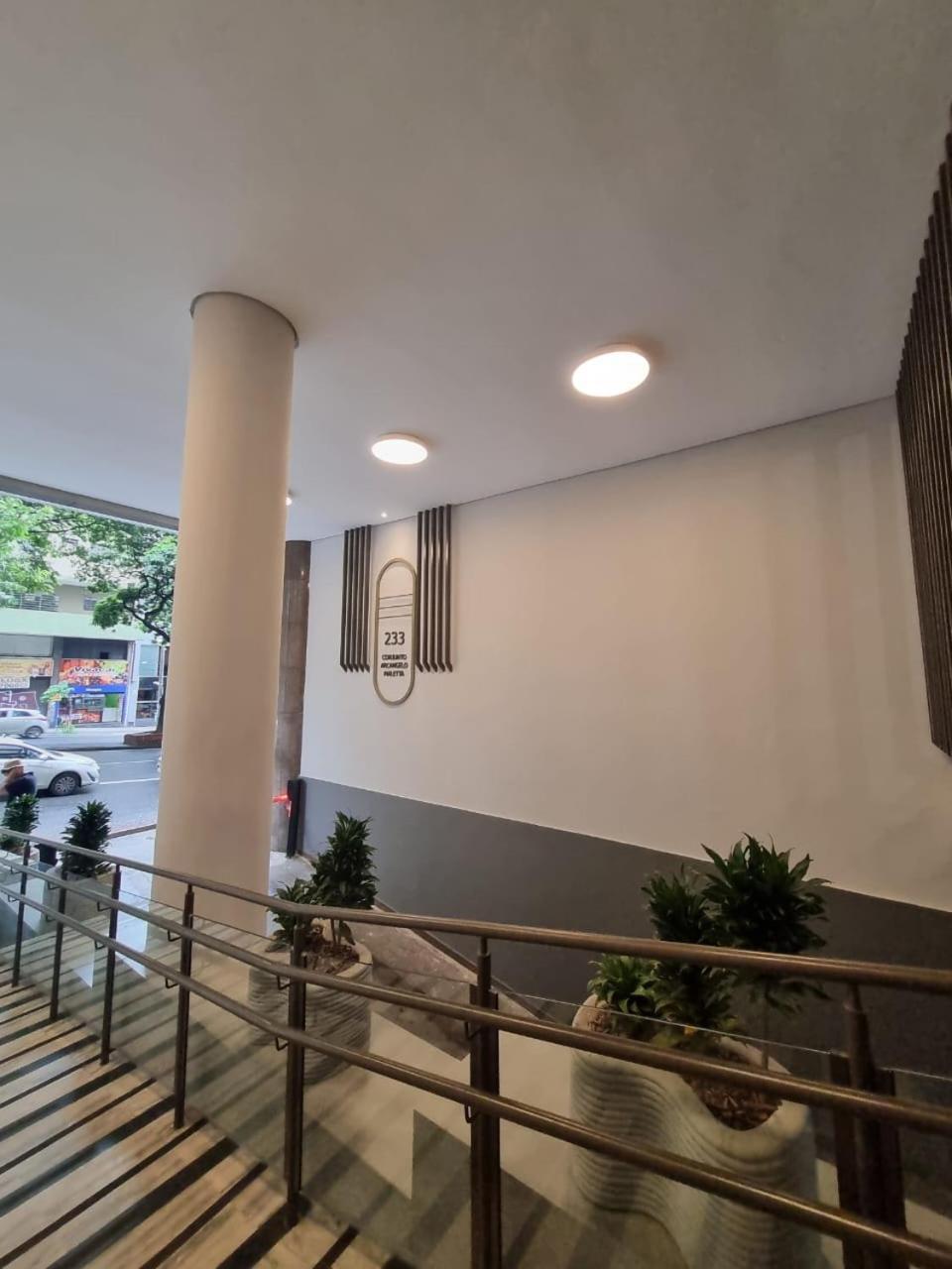 Comodidade E Seguranca No Centro 벨루오리존치 외부 사진